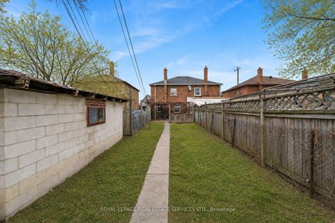 Photo 18 at 616 Old Weston Road, Pellam Park, Toronto