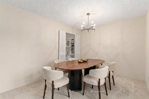 Photo 6 at 132 - 4001 Don Mills Road, Hillcrest Village, Toronto