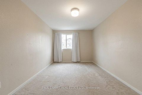 Photo 14 at 132 - 4001 Don Mills Road, Hillcrest Village, Toronto