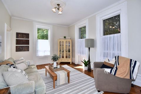 Photo 9 at 55 Brock Street E, Uxbridge