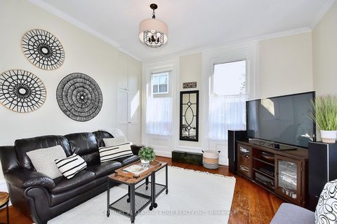 Photo 10 at 55 Brock Street E, Uxbridge