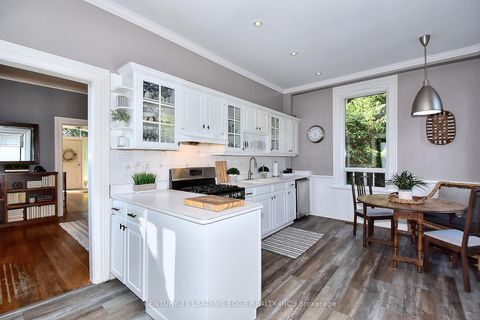 Photo 16 at 55 Brock Street E, Uxbridge