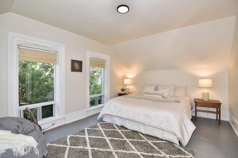 Photo 33 at 55 Brock Street E, Uxbridge