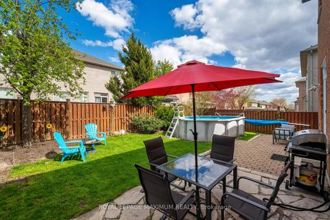 Photo 38 at 41 Tavio Way, Sonoma Heights, Vaughan