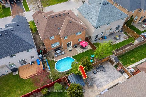 Photo 40 at 41 Tavio Way, Sonoma Heights, Vaughan