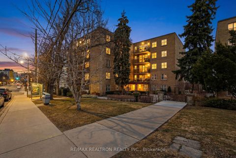 Photo 1 at 106 - 2603 Bathurst Street, Forest Hill North, Toronto