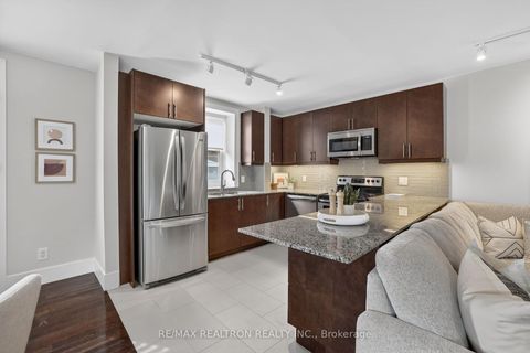 Photo 16 at 106 - 2603 Bathurst Street, Forest Hill North, Toronto