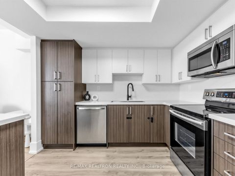 Photo 8 at 503 - 500 Glencairn Avenue, Lawrence, Toronto