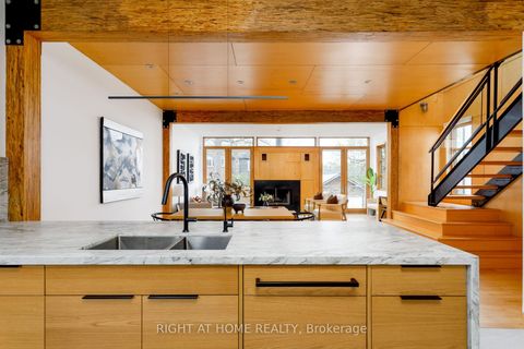 Photo 10 at 16 Marquis Avenue, Kingsway South, Toronto