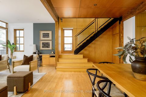 Photo 28 at 16 Marquis Avenue, Kingsway South, Toronto