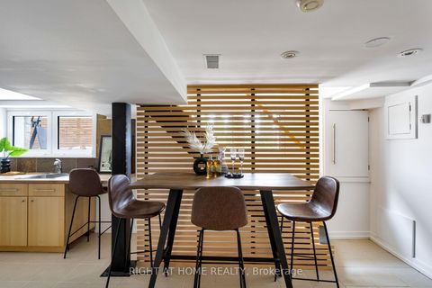 Photo 39 at 16 Marquis Avenue, Kingsway South, Toronto