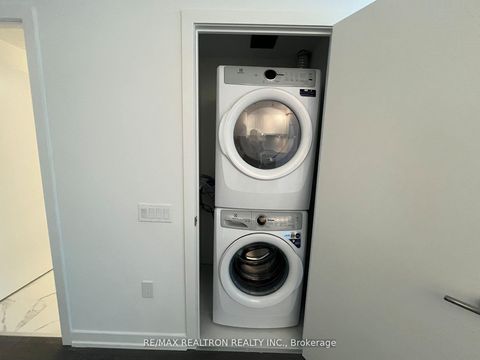 Photo 16 at N1105 - 7 Golden Lion Heights, Newtonbrook East, Toronto