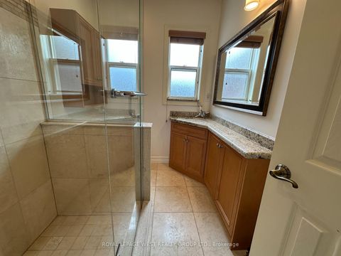 Photo 11 at 27 Mossom Road W, Swansea, Toronto