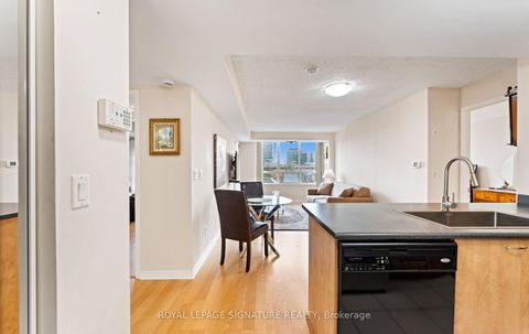 Photo 6 at 406 - 205 The Donway W, Don Mills, Toronto