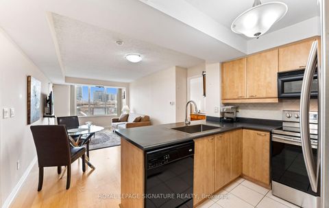 Photo 7 at 406 - 205 The Donway W, Don Mills, Toronto