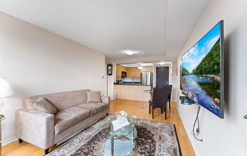 Photo 14 at 406 - 205 The Donway W, Don Mills, Toronto