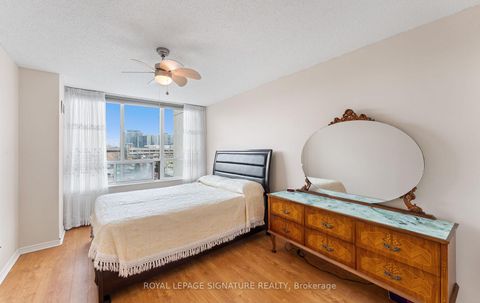 Photo 25 at 406 - 205 The Donway W, Don Mills, Toronto