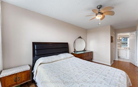 Photo 26 at 406 - 205 The Donway W, Don Mills, Toronto