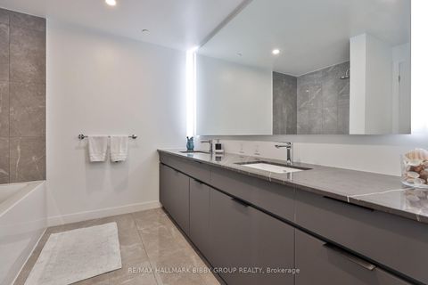 Photo 16 at 1105 - 185 Alberta Avenue, Oakwood Village, Toronto