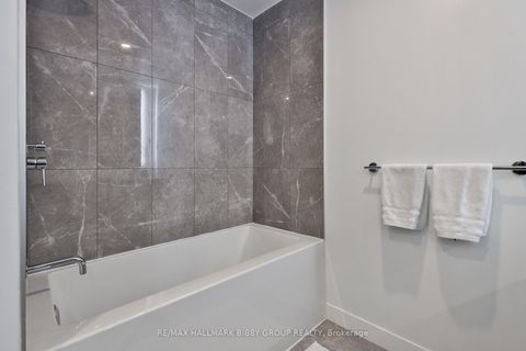 Photo 18 at 1105 - 185 Alberta Avenue, Oakwood Village, Toronto