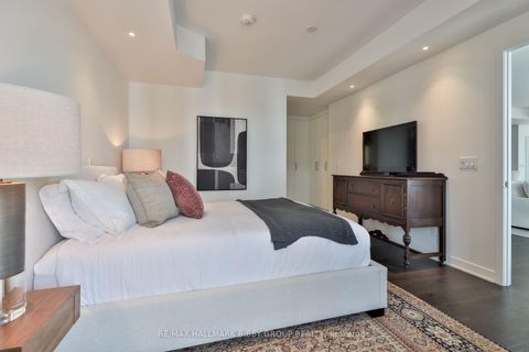 Photo 22 at 1105 - 185 Alberta Avenue, Oakwood Village, Toronto