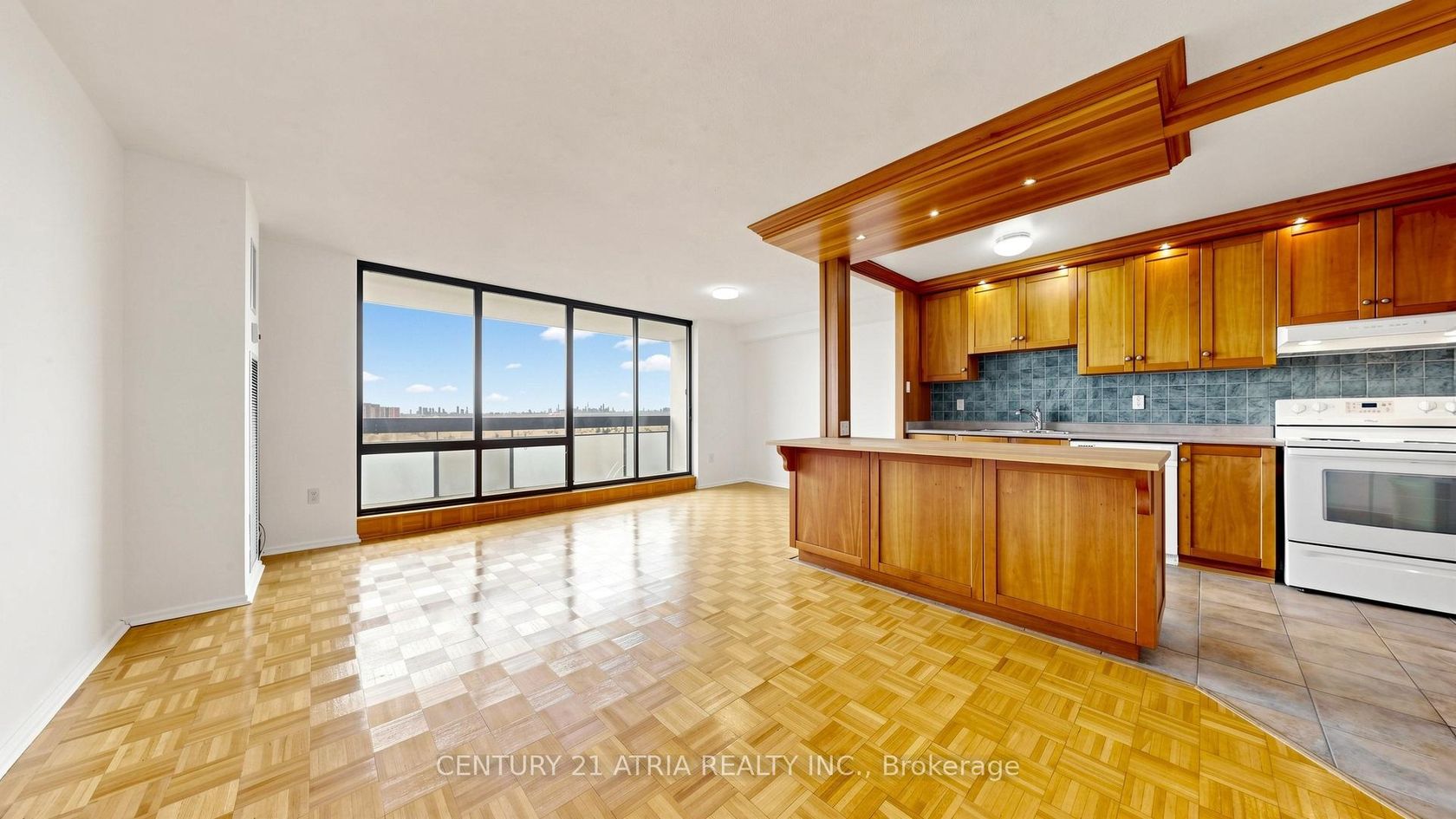 1610 - 260 Seneca Hill Drive, Don Valley Village, Toronto photo 6