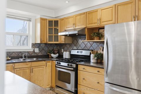 Photo 14 at 20 Ravenview Drive, West Hill, Toronto