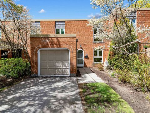 Photo 2 at 40 Snowshoe Mill Way, Windfields, Toronto