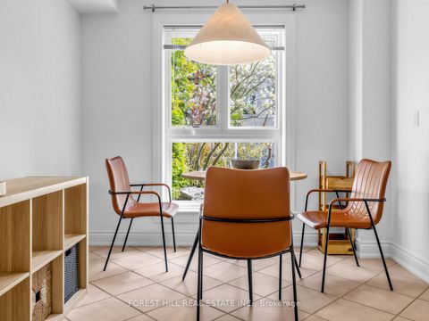 Photo 5 at 40 Snowshoe Mill Way, Windfields, Toronto