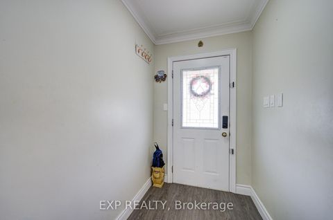 Photo 1 at 95 Reidmount Avenue E, Agincourt North, Toronto