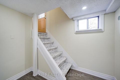 Photo 14 at 95 Reidmount Avenue E, Agincourt North, Toronto