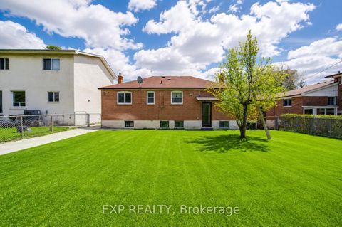 Photo 22 at 95 Reidmount Avenue E, Agincourt North, Toronto