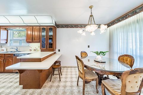 Photo 15 at 169 Grandravine Drive, York University Heights, Toronto