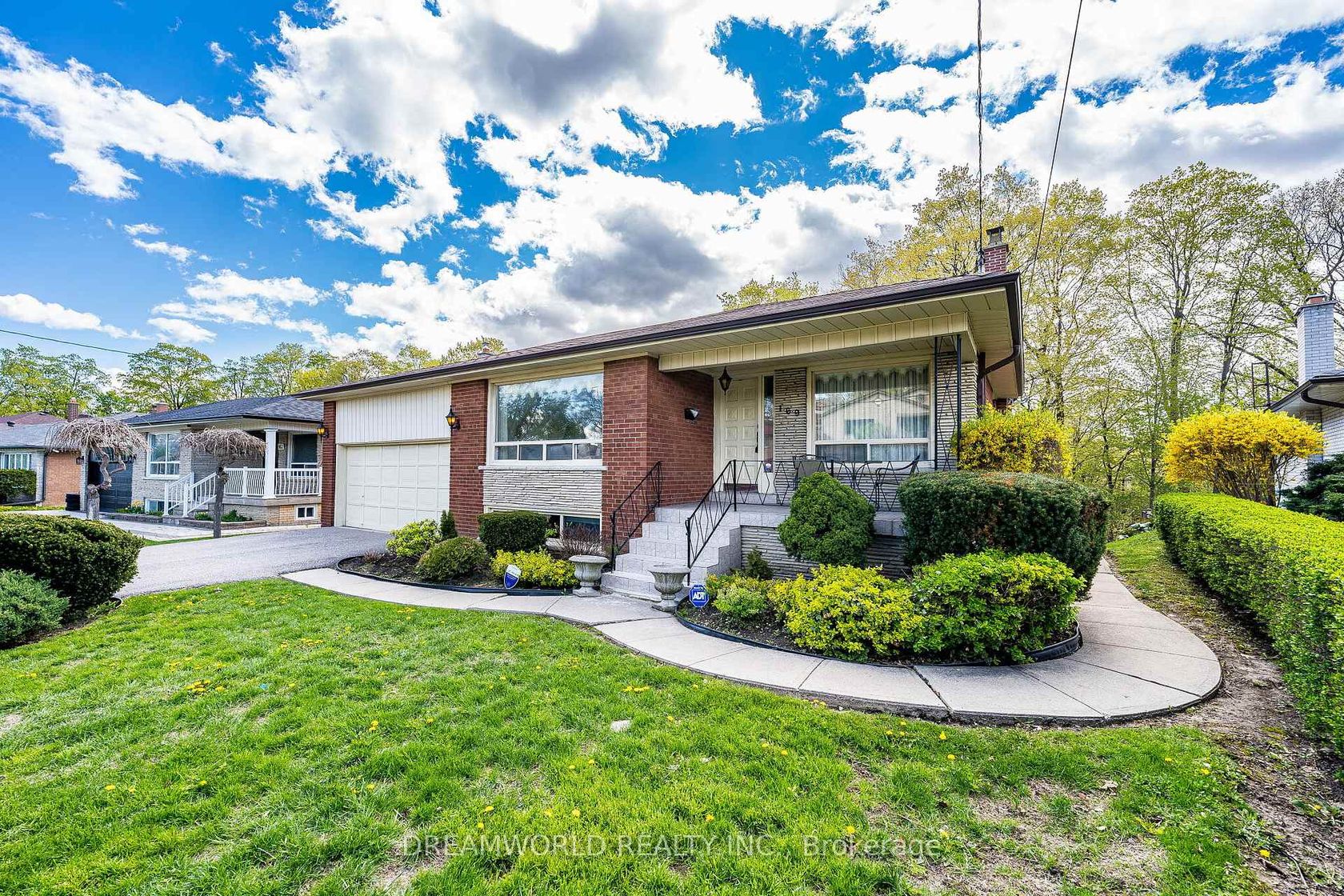 169 Grandravine Drive, York University Heights, Toronto 