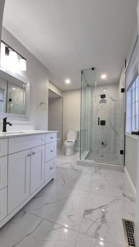 Photo 17 at 4 Caymus Street, Langstaff, Richmond Hill