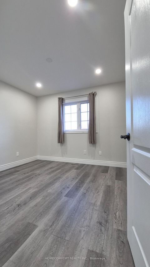 Photo 20 at 4 Caymus Street, Langstaff, Richmond Hill