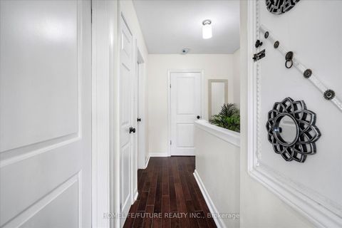 Photo 21 at 12 Ellendale Drive, Dorset Park, Toronto