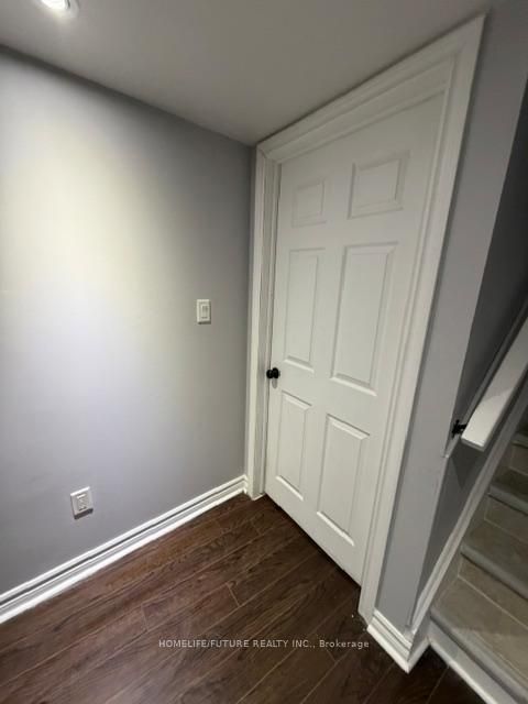 Photo 34 at 12 Ellendale Drive, Dorset Park, Toronto