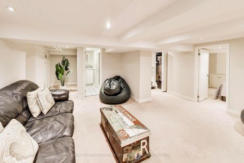 Photo 34 at 14 Wilfrid Avenue, Mount Pleasant West, Toronto