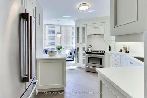 Photo 5 at 610 - 3800 Yonge Street, Nortown, Toronto