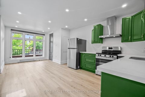 Photo 9 at 25 Chamberlain Avenue, Belgravia, Toronto