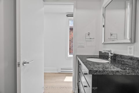 Photo 22 at 25 Chamberlain Avenue, Belgravia, Toronto