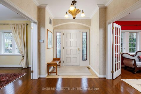 Photo 3 at 124 Blythwood Road, Lawrence Park South, Toronto