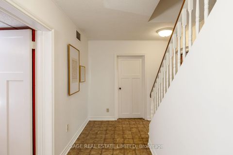 Photo 41 at 124 Blythwood Road, Lawrence Park South, Toronto