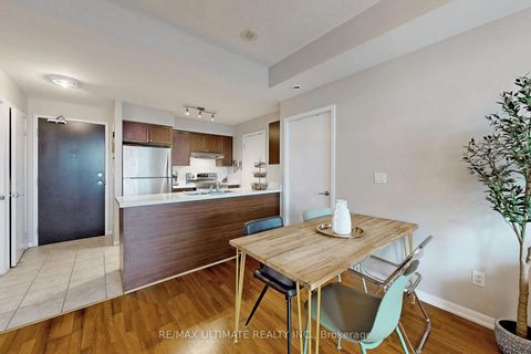 Photo 2 at 228 - 231 Fort York Boulevard, Niagara, Toronto