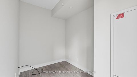 Photo 8 at 527 - 38 Monte Kwinter Court, Clanton Park, Toronto
