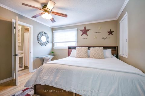 Photo 14 at 2246 Richardson Street, Stroud, Innisfil