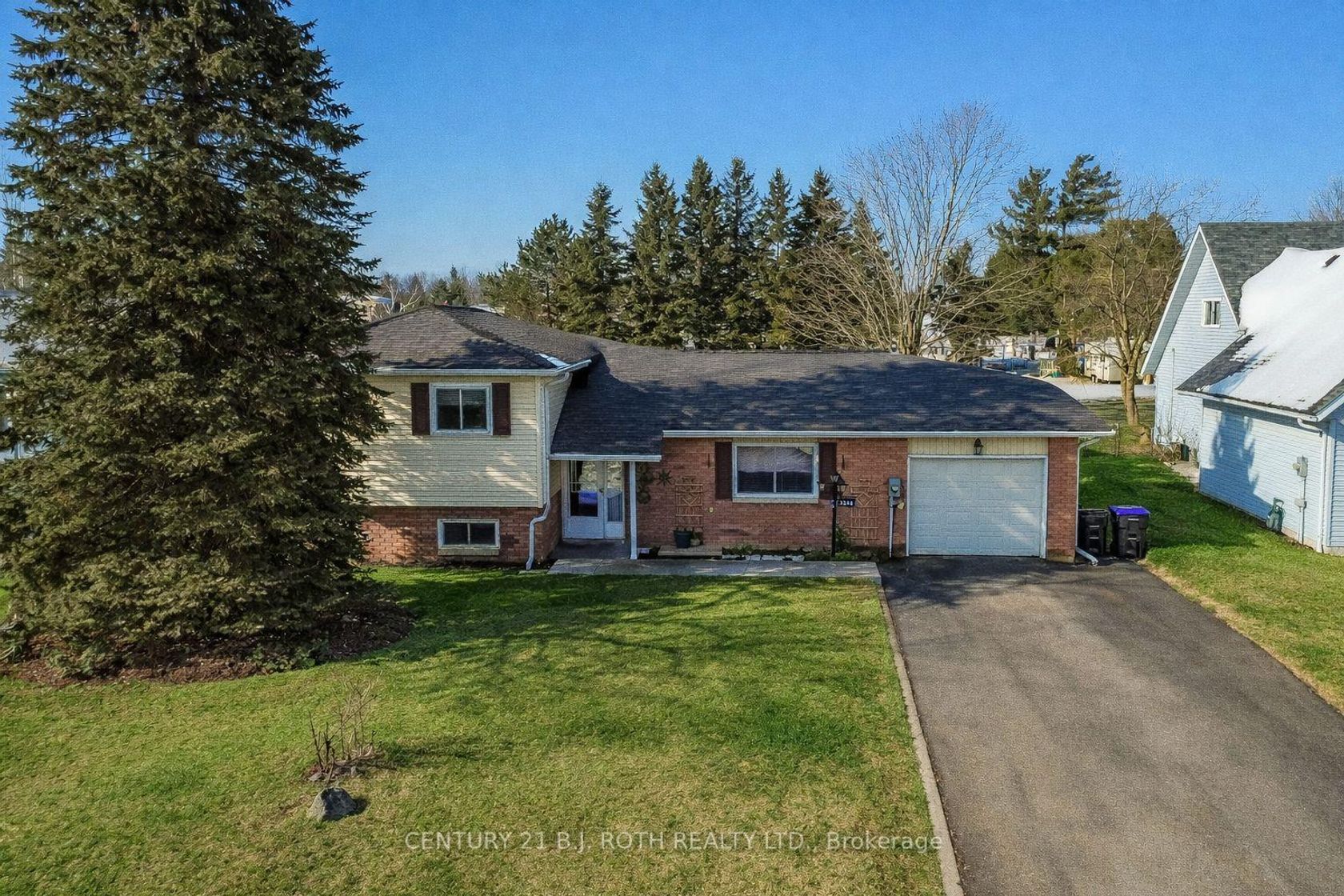 2246 Richardson Street, Stroud, Innisfil photo 7