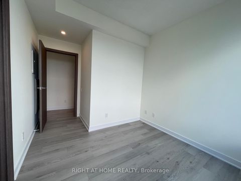 Photo 10 at 3205 - 19 Bathurst Street, Waterfront Communities C1, Toronto