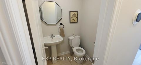 Photo 3 at 41 Deneb Street, Ardagh, Barrie